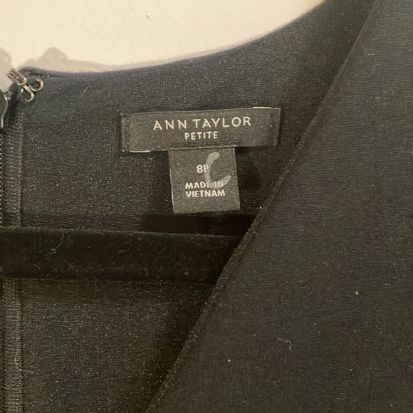 Ann Taylor The All Day Ponte Dress in color block black and navy. Size 8P. - Picture 6 of 11